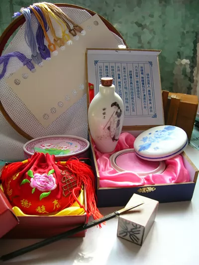 谢馥春 谢馥春