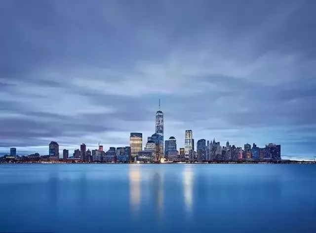 ճ侰